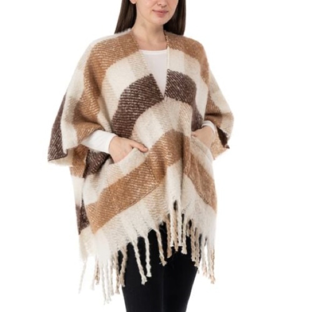 Jenni Women's One Size‎ Neutral Plaid Fringe Poncho Shawl Cape NWT